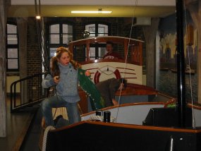 Die Klasse 5b im Museum am Fachtag 2005