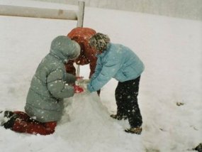 Die Klasse 5a am Fachtag 2003 im Wintersportgebiet